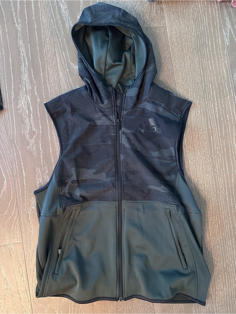 adidas Men’s Black Hooded Performance Sleeveless Vest